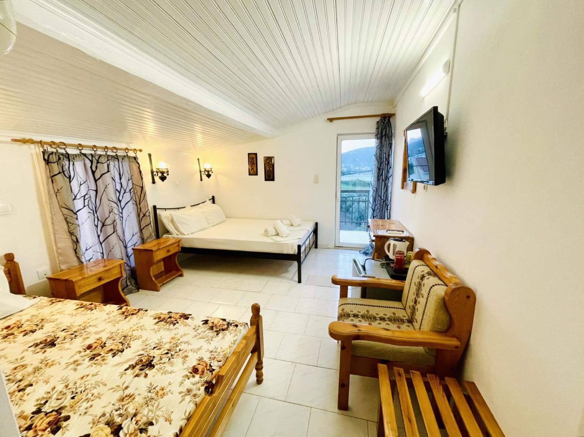 Hotel Katerina Pythagoreio  Luaran gambar